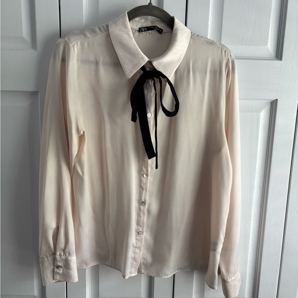 Zara Tops - Zara Blouse Size M